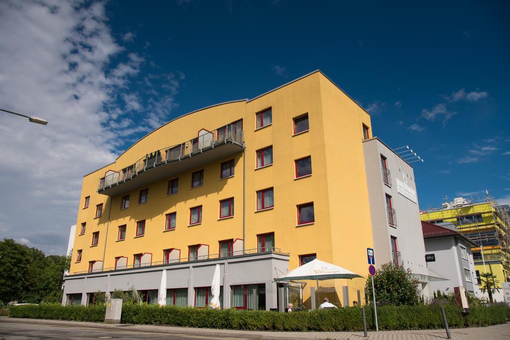 Hotel Rodelheimer Hof - Am Wasserturm Frankfurt am Main Buitenkant foto